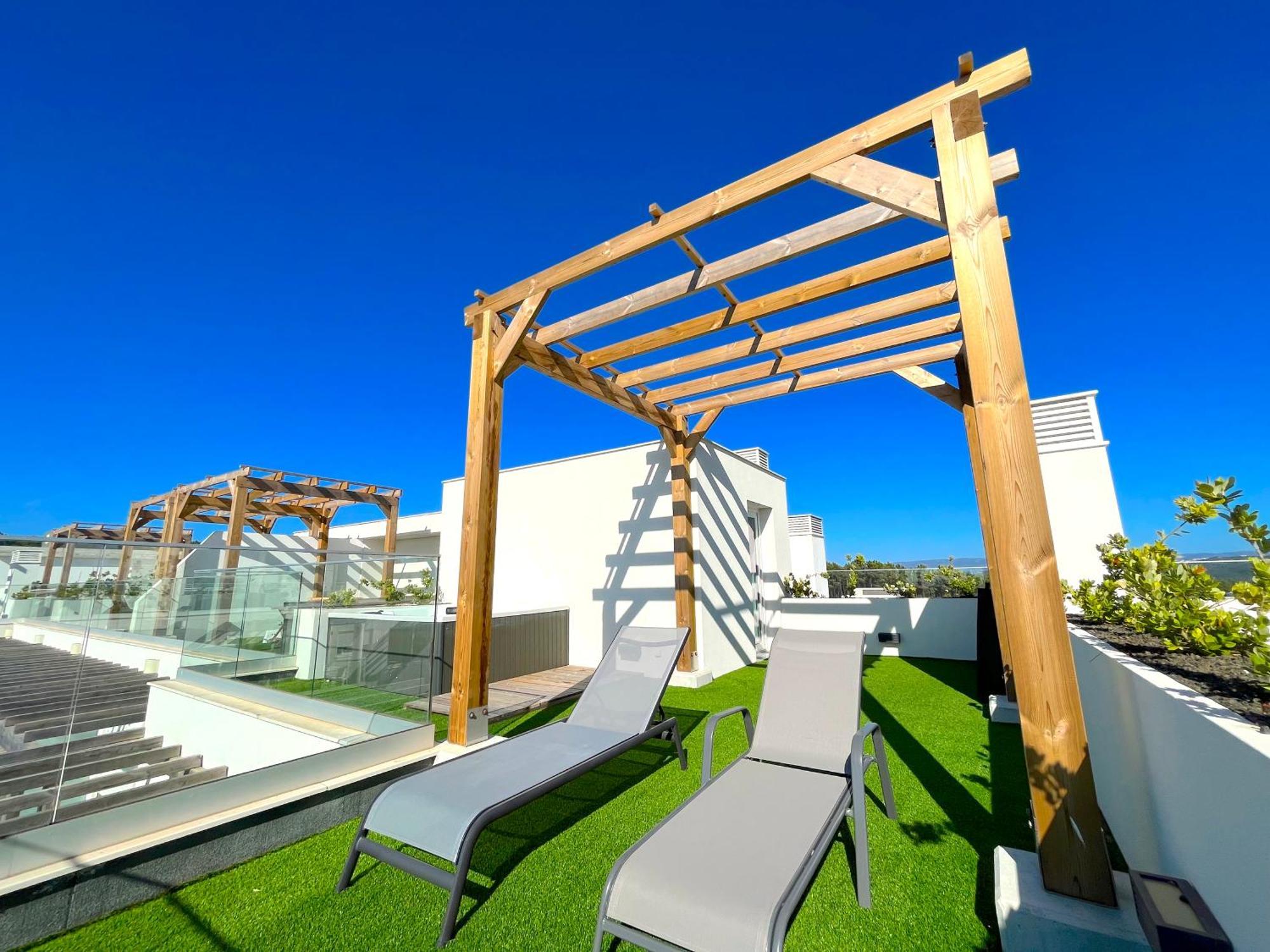 Mar A Vista - Condominium With Pool, Gym And Sea Views Назаре Екстериор снимка