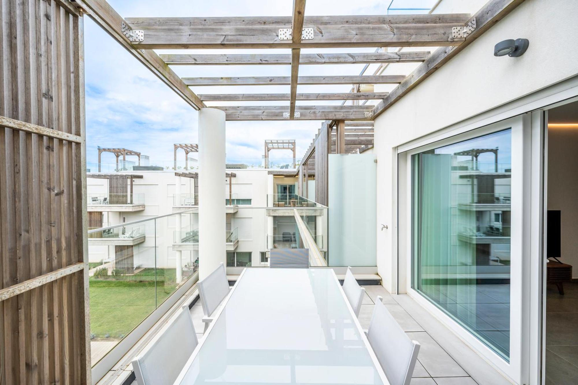 Mar A Vista - Condominium With Pool, Gym And Sea Views Назаре Стая снимка