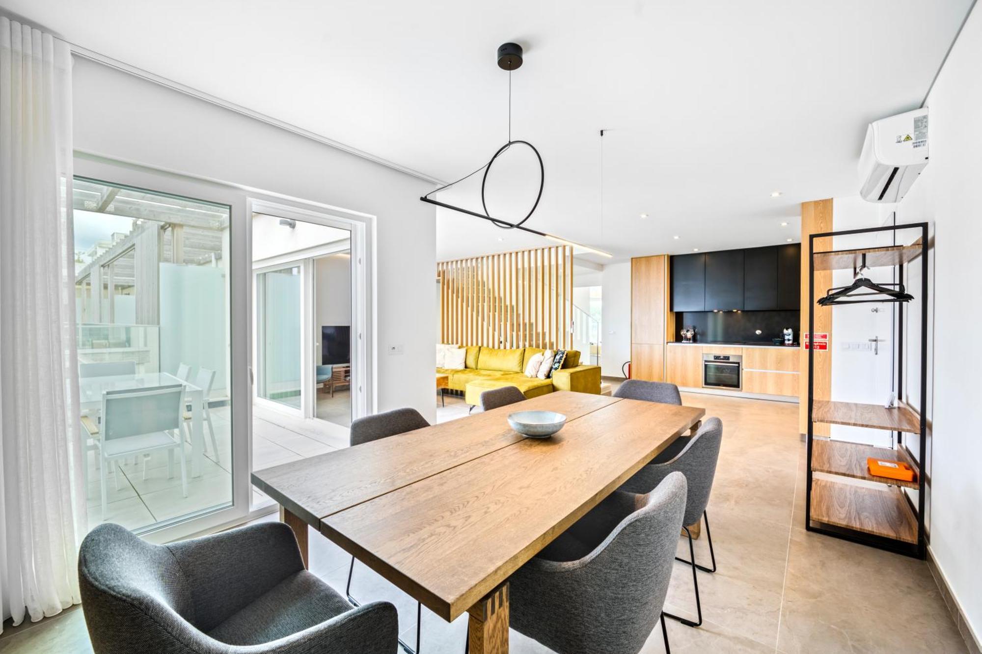 Mar A Vista - Condominium With Pool, Gym And Sea Views Назаре Екстериор снимка